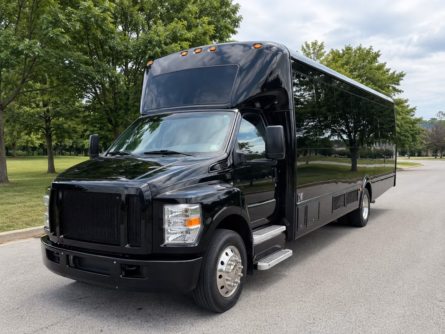 denton party bus