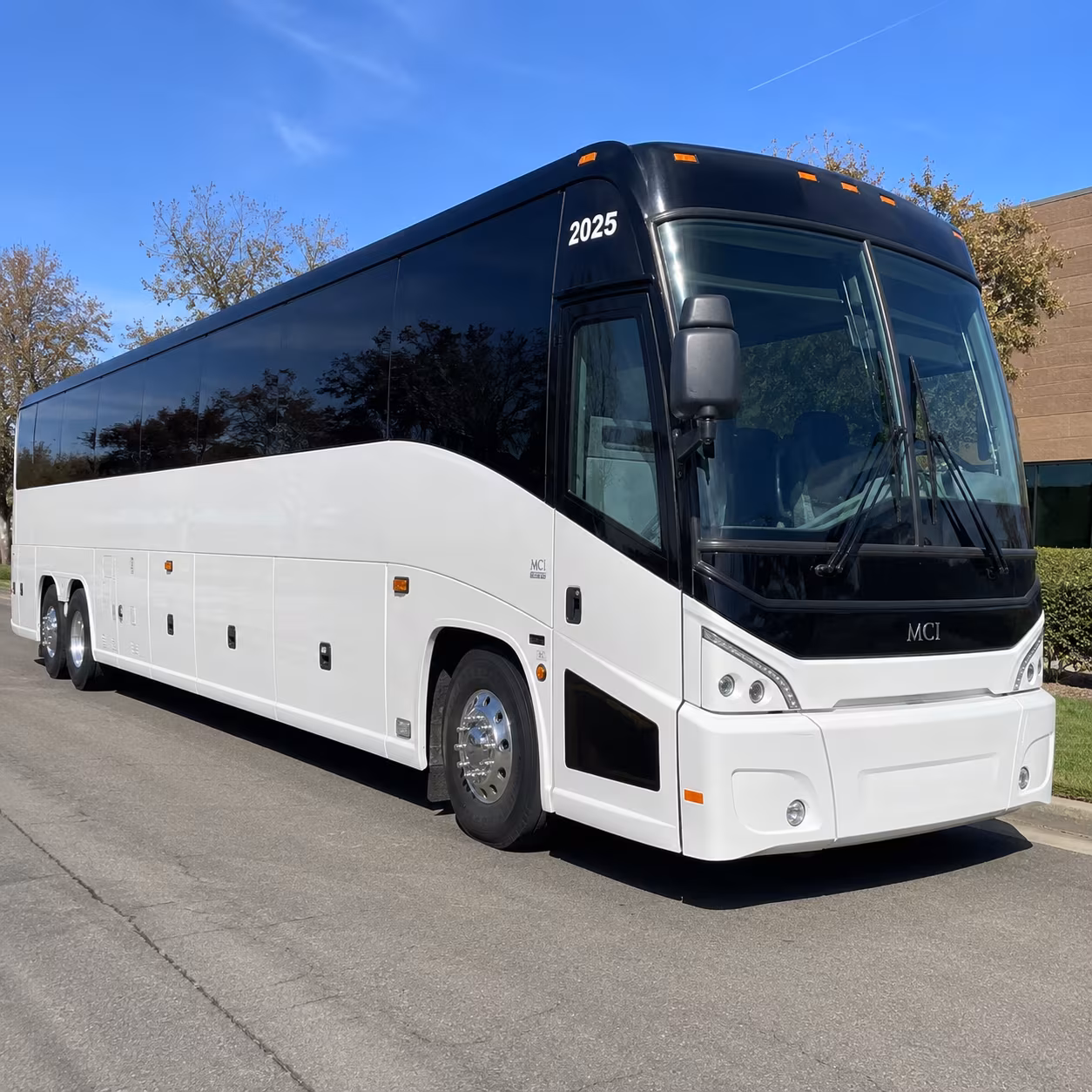 event and conference shuttle buses for denton employers