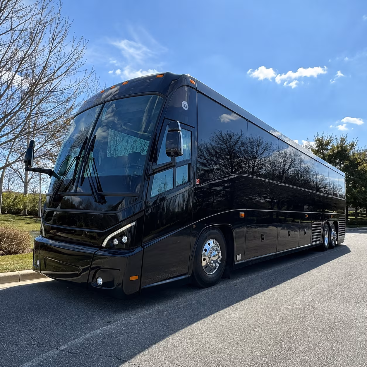 find the perfect transportation for your next airport transfer 3