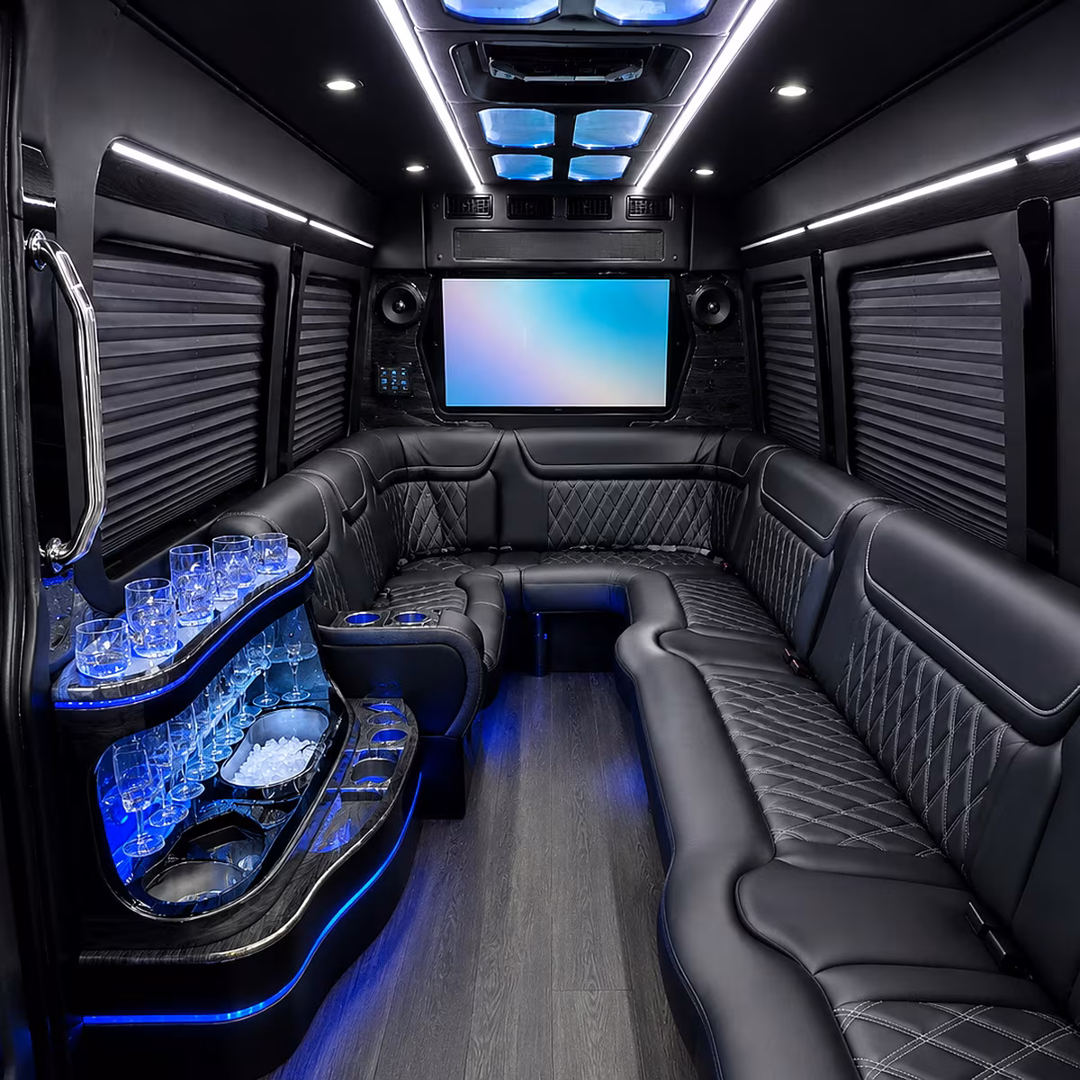 party buses to shows at dan s silverleaf and the denton venue circuit