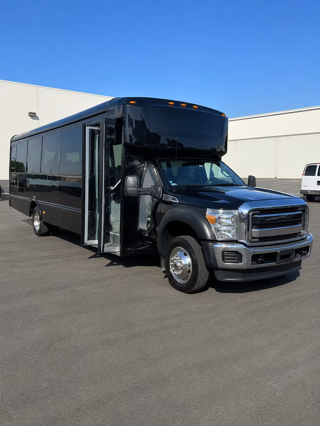 prom party bus rental